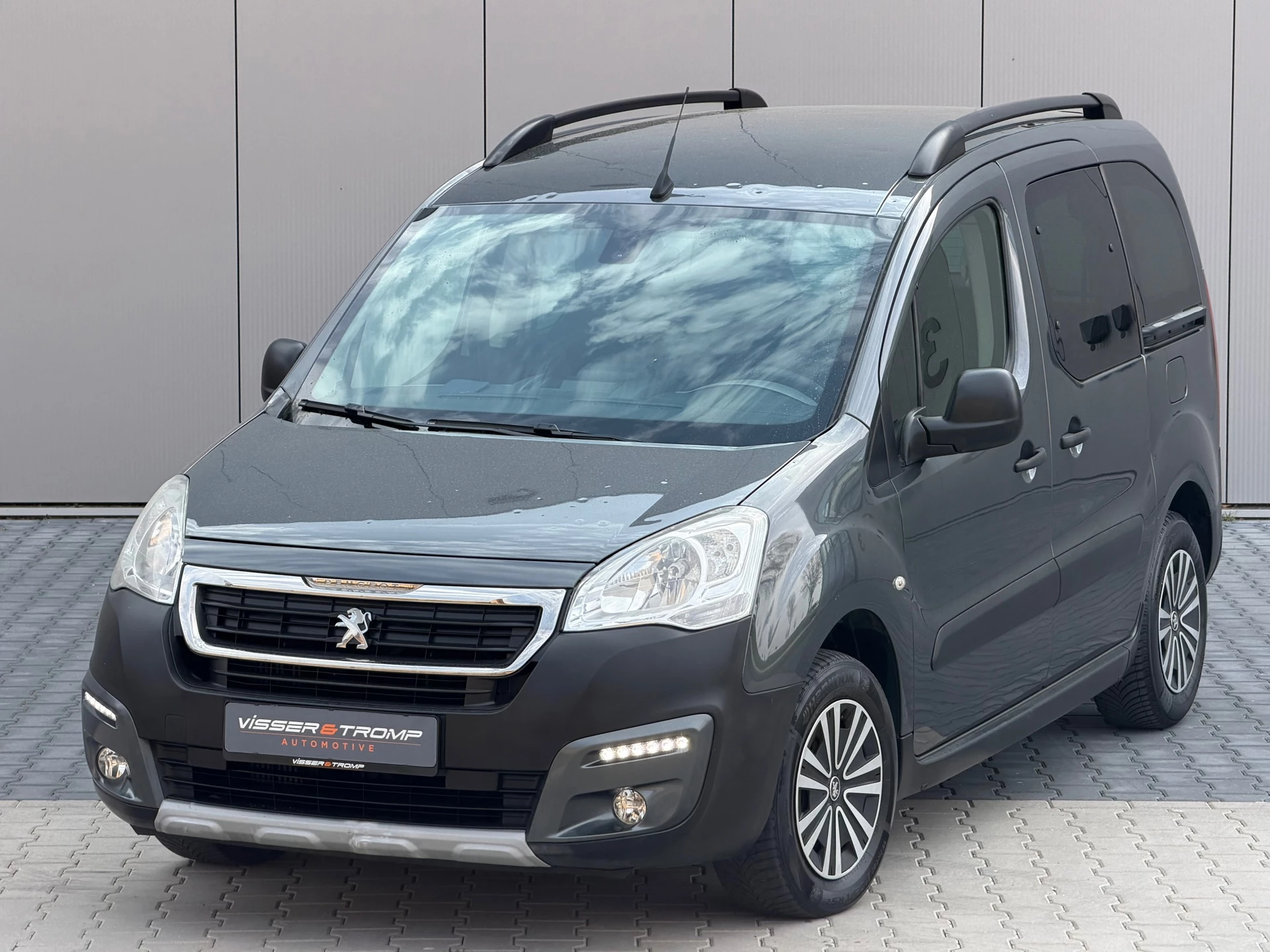 Hoofdafbeelding Peugeot Partner