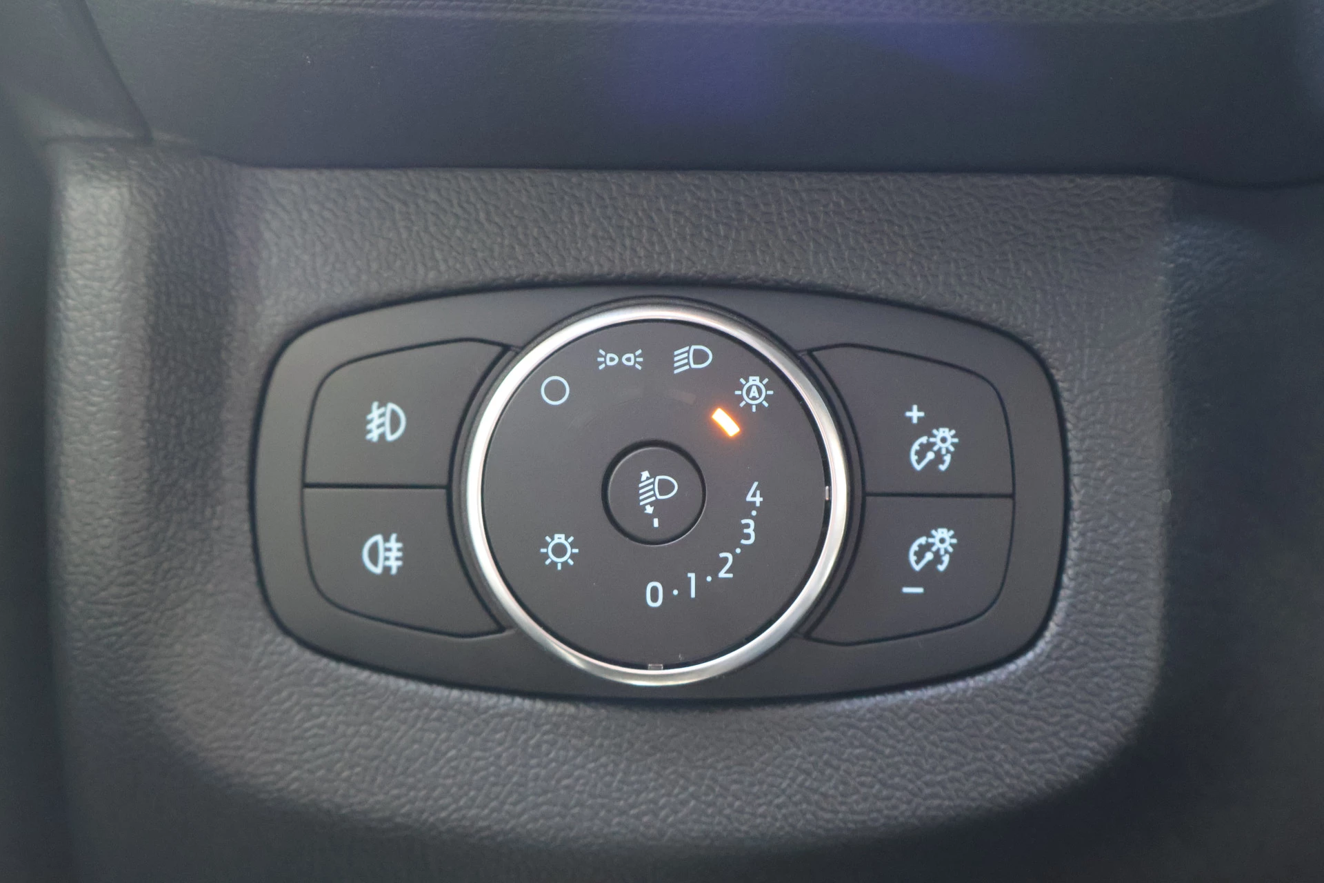 Hoofdafbeelding Ford E-Transit Courier