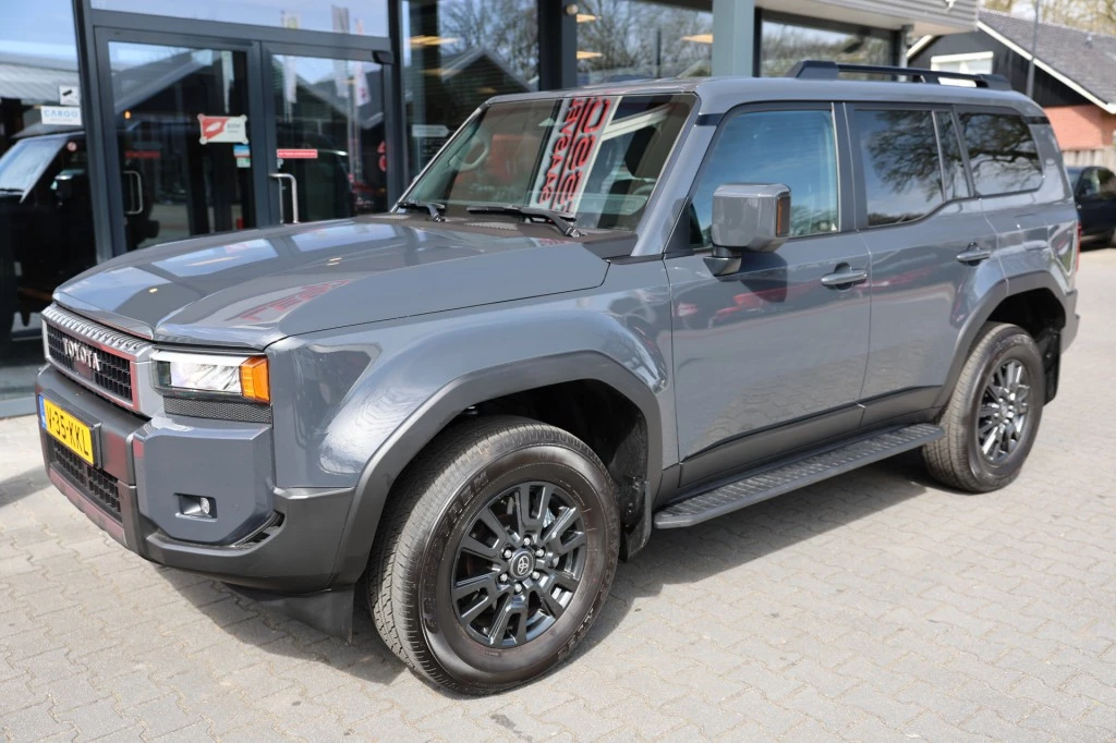 Hoofdafbeelding Toyota Land Cruiser