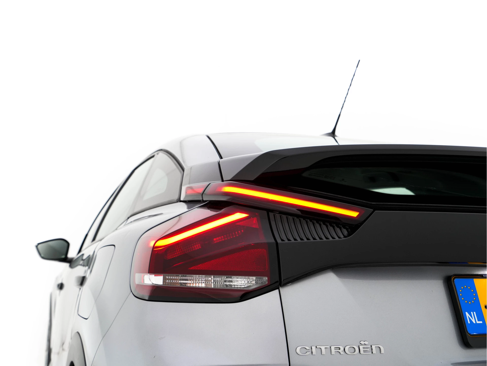 Hoofdafbeelding Citroën ë-C4