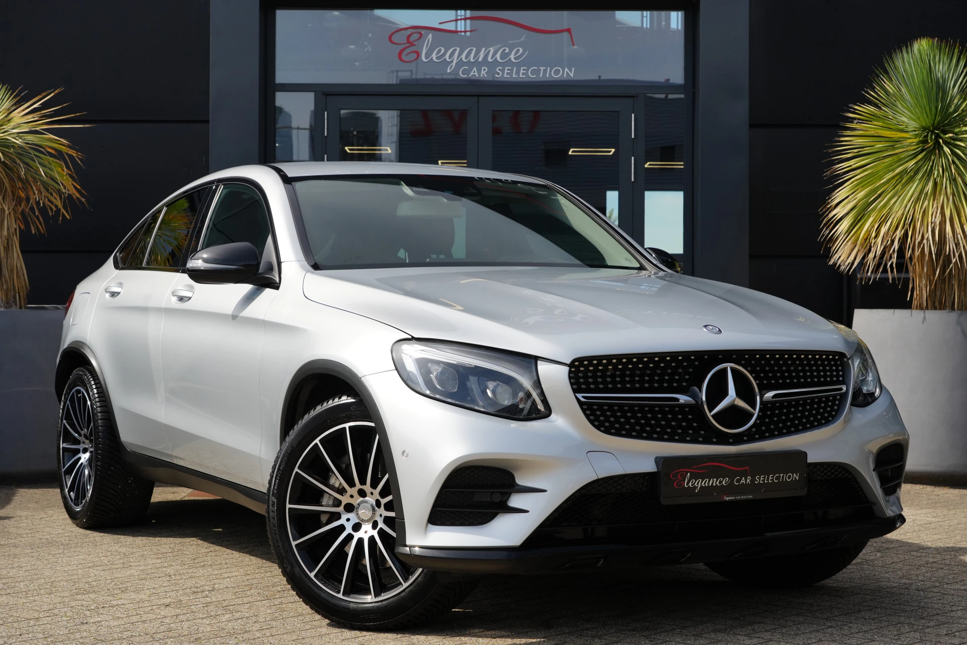 Hoofdafbeelding Mercedes-Benz GLC