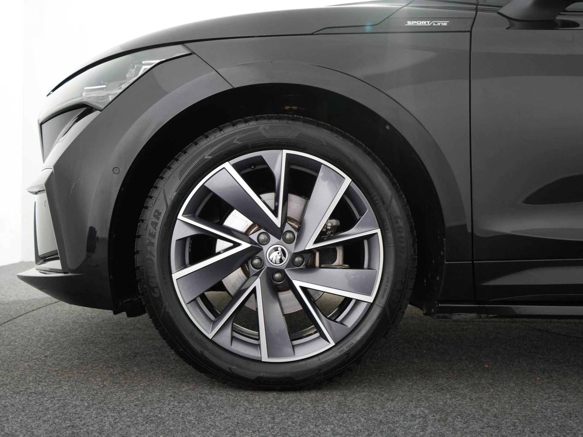 Hoofdafbeelding Škoda Enyaq iV