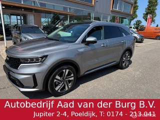 Hoofdafbeelding Kia Sorento Kia Sorento 1.6T 267pk PHEV 4WD Automaat ExlusiveLine 7pers.Panorama dak  , Trekhaak afneembaar , 55 km volledig elektrisch rijden , hierna hybride aandrijving  ,  Stoel & Stuur Verwarming, Autonoom parkeren , 3600o camera , Keyless
