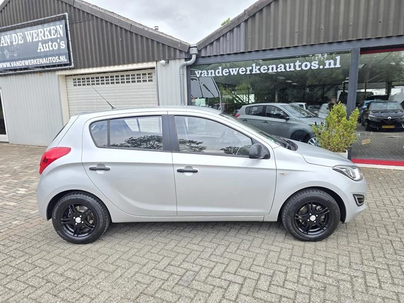 Hoofdafbeelding Hyundai i20