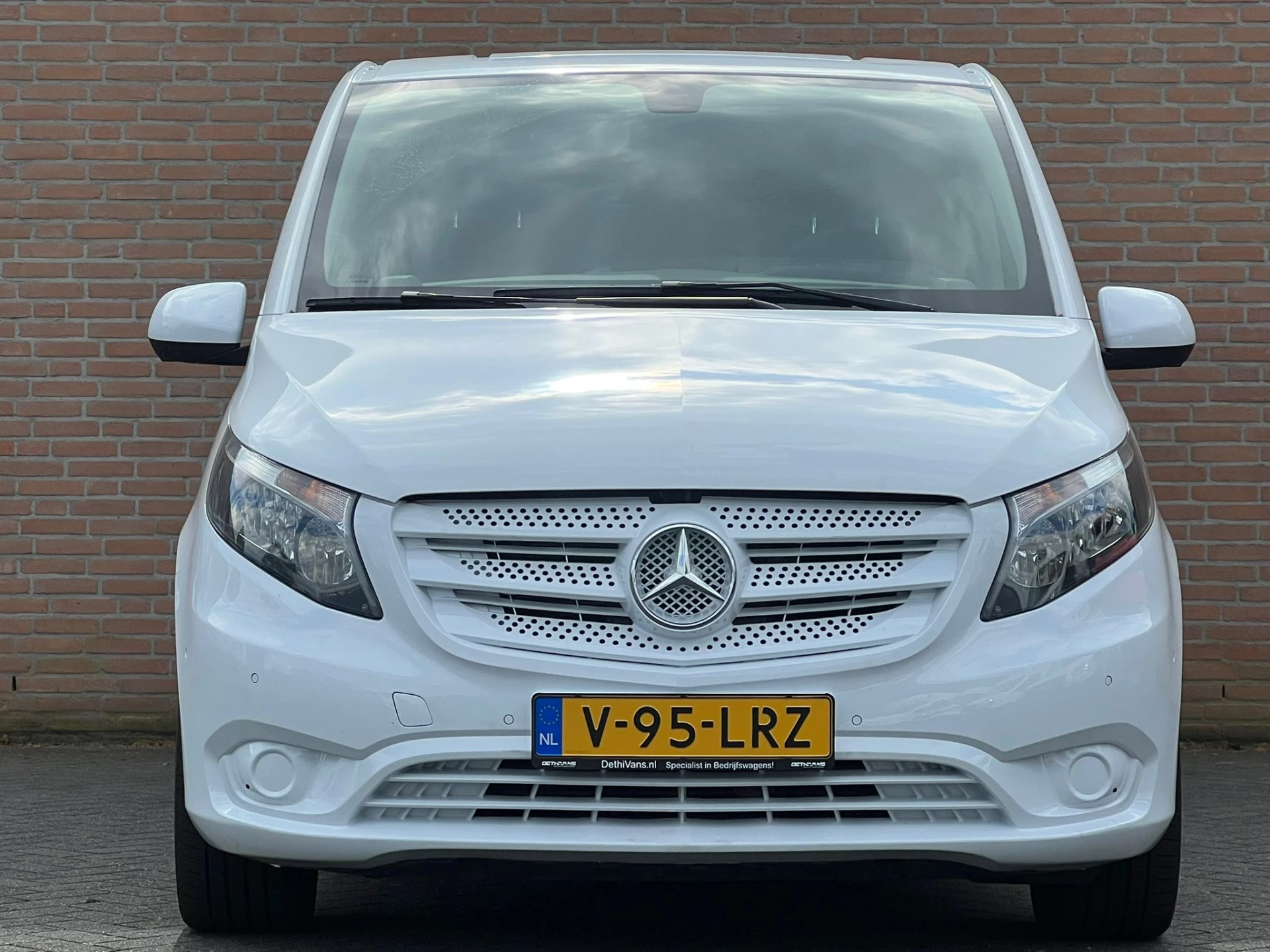 Hoofdafbeelding Mercedes-Benz Vito