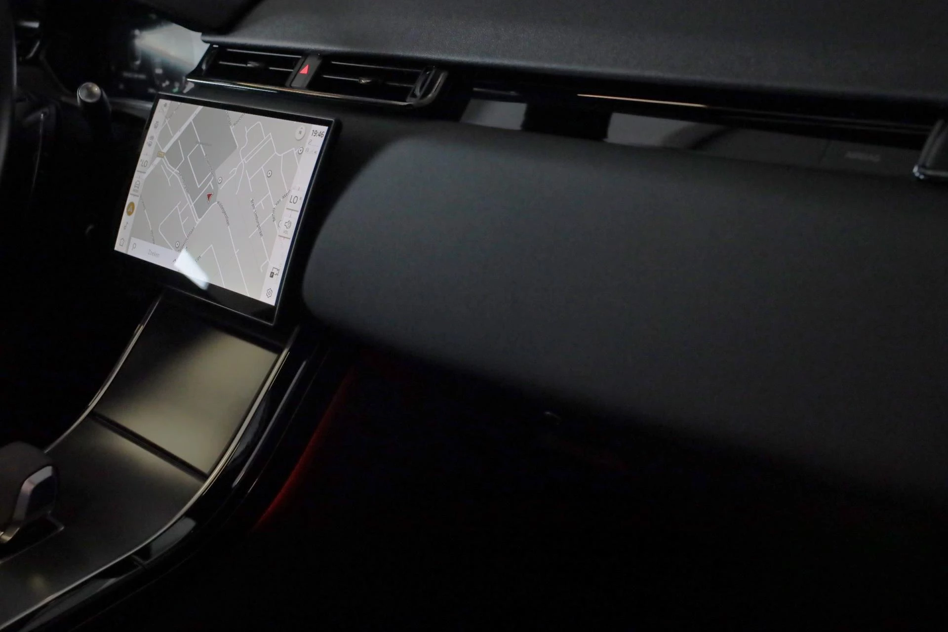 Hoofdafbeelding Land Rover Range Rover Velar