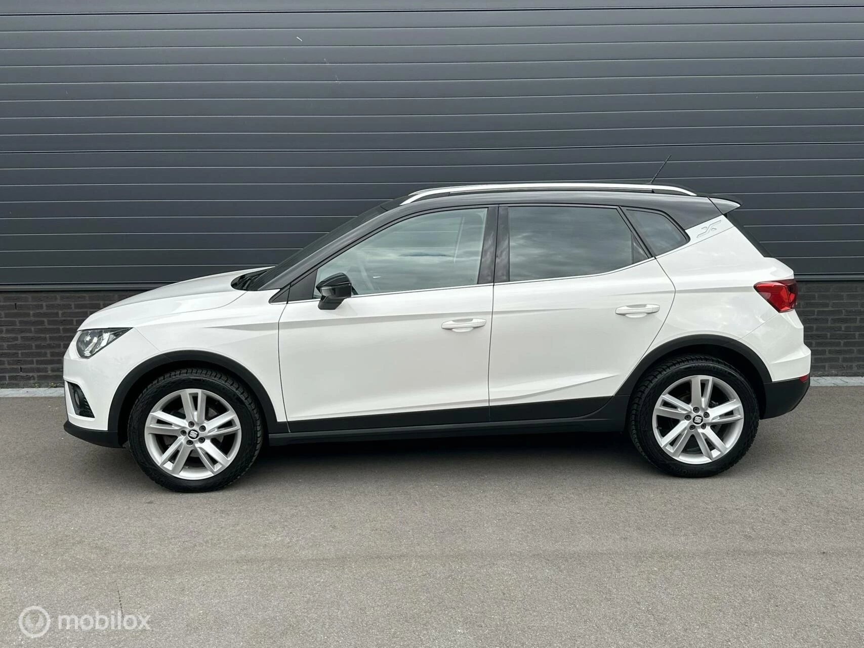 Hoofdafbeelding SEAT Arona