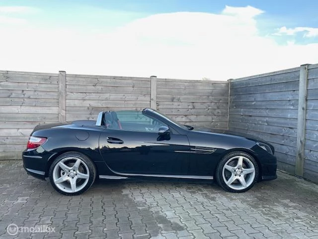 Hoofdafbeelding Mercedes-Benz SLK