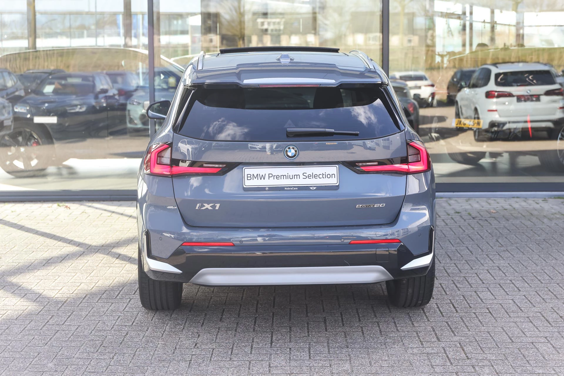 Hoofdafbeelding BMW iX1