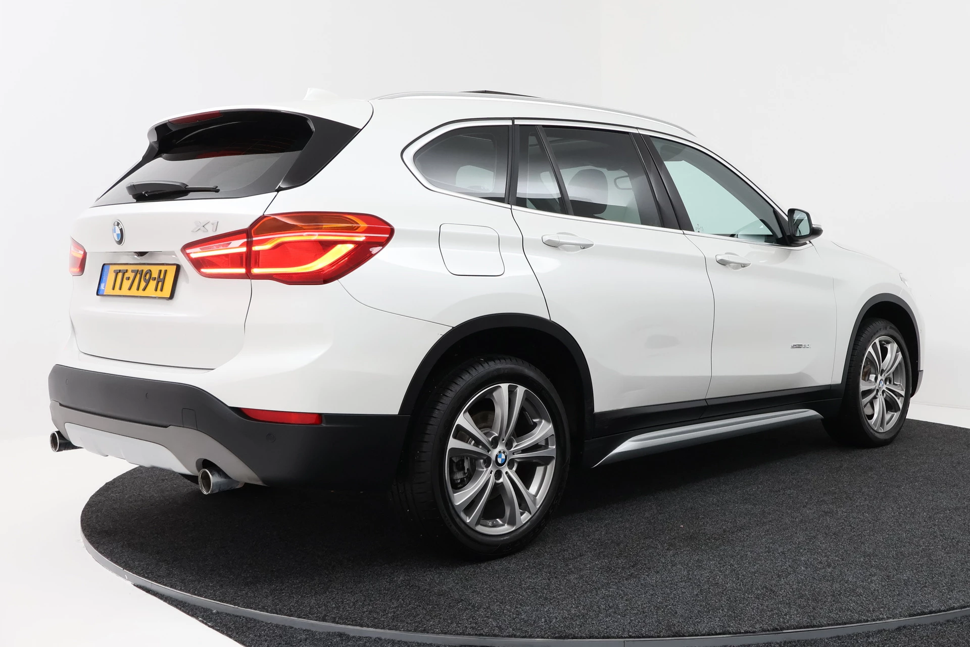 Hoofdafbeelding BMW X1