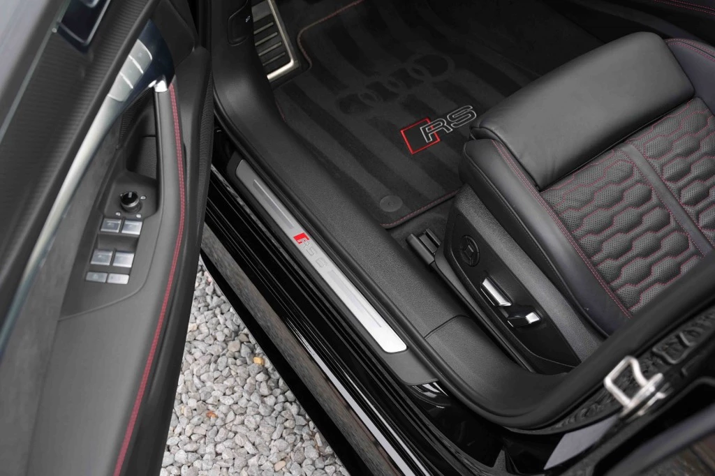 Hoofdafbeelding Audi RS6