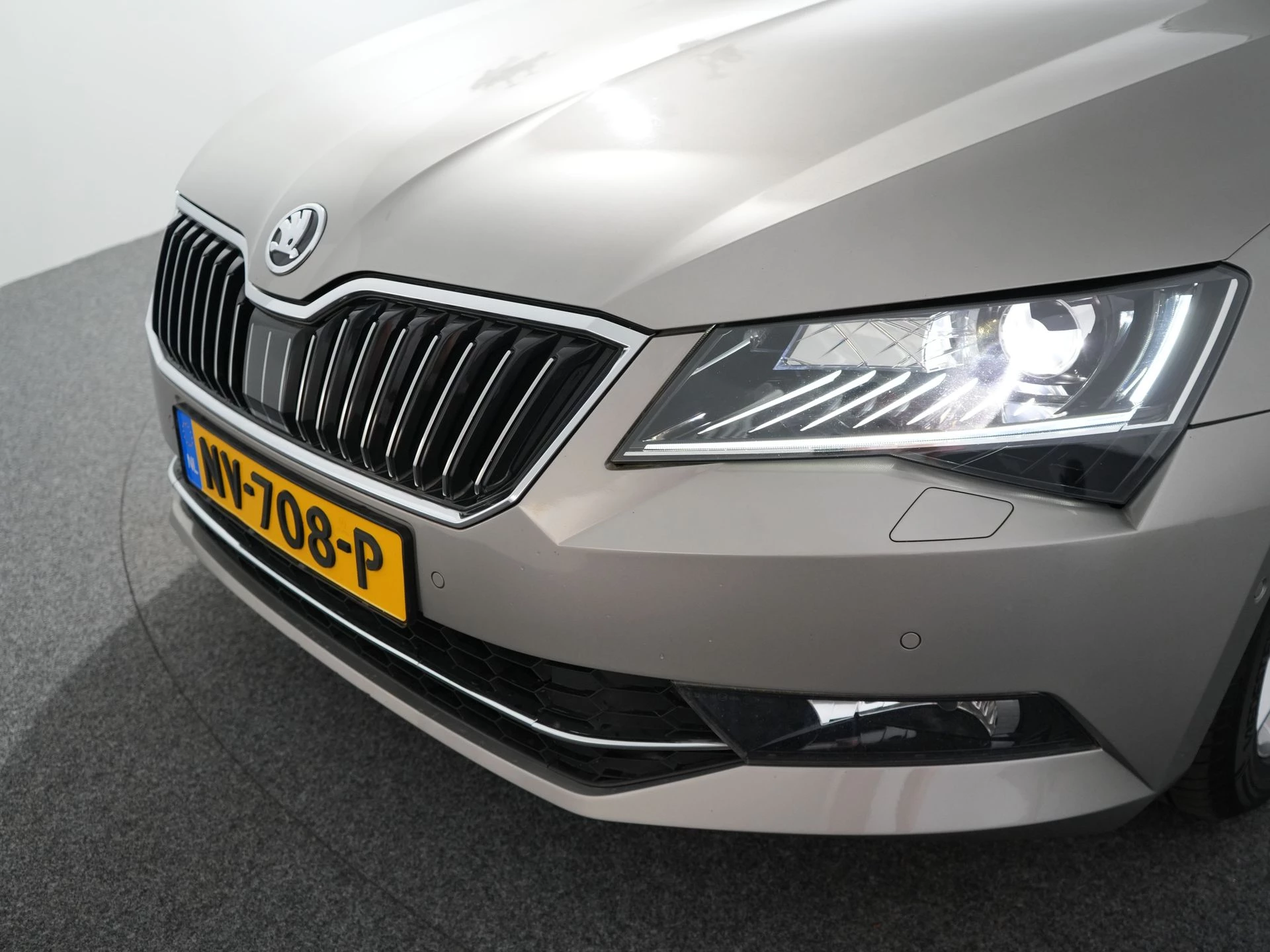Hoofdafbeelding Škoda Superb