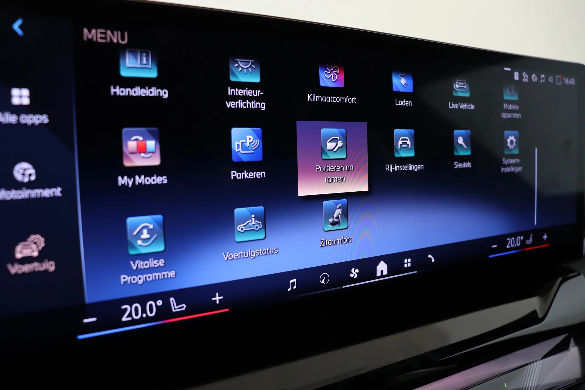 Hoofdafbeelding BMW i5