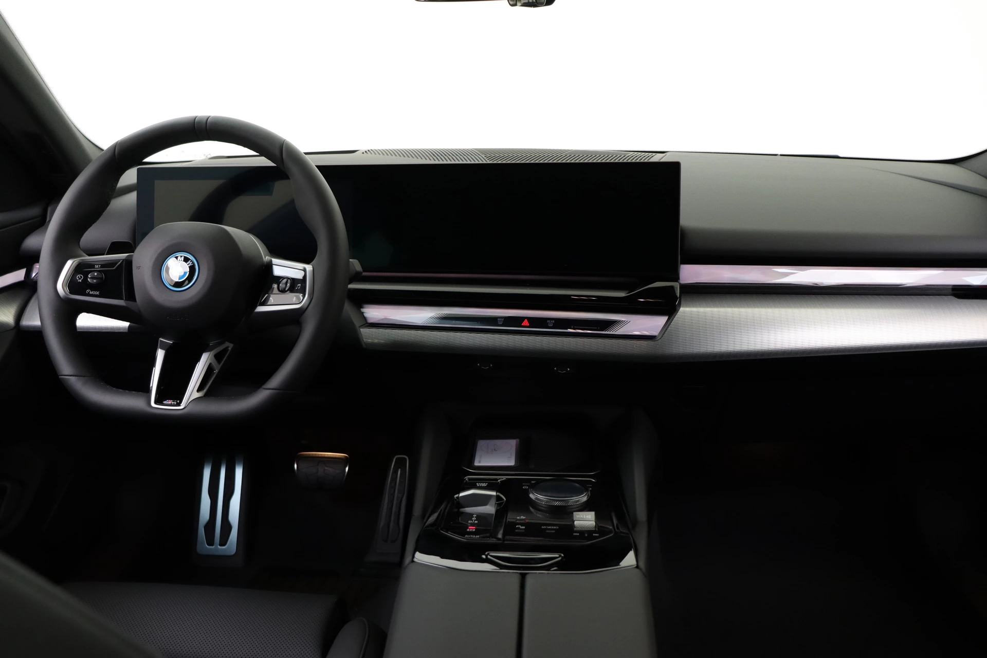 Hoofdafbeelding BMW i5