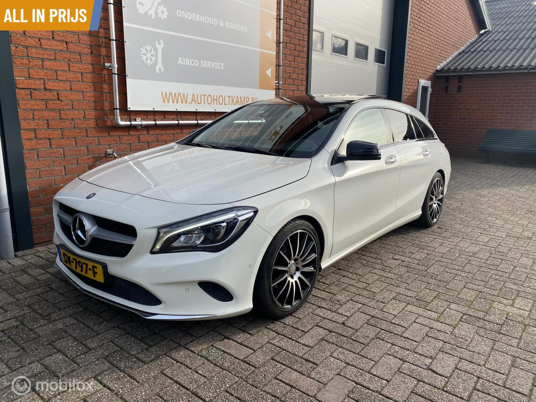Hoofdafbeelding Mercedes-Benz CLA
