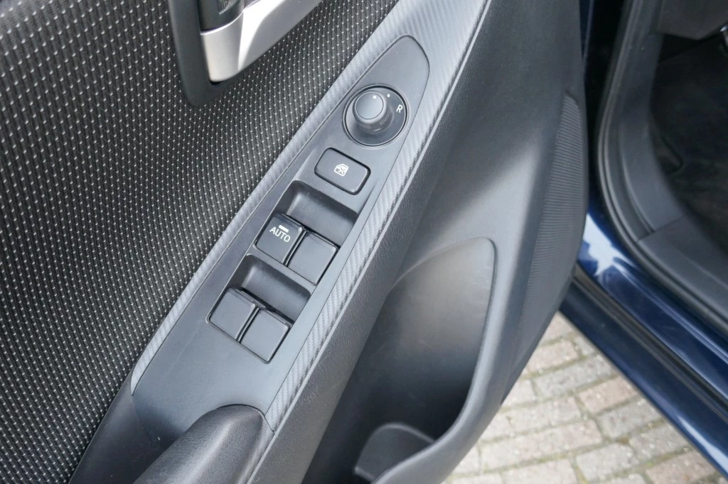 Hoofdafbeelding Mazda 2