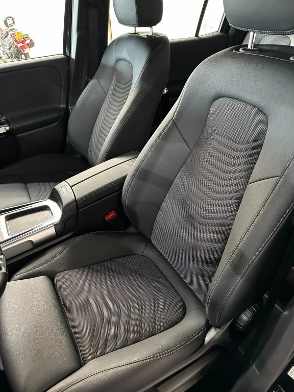 Hoofdafbeelding Mercedes-Benz EQB