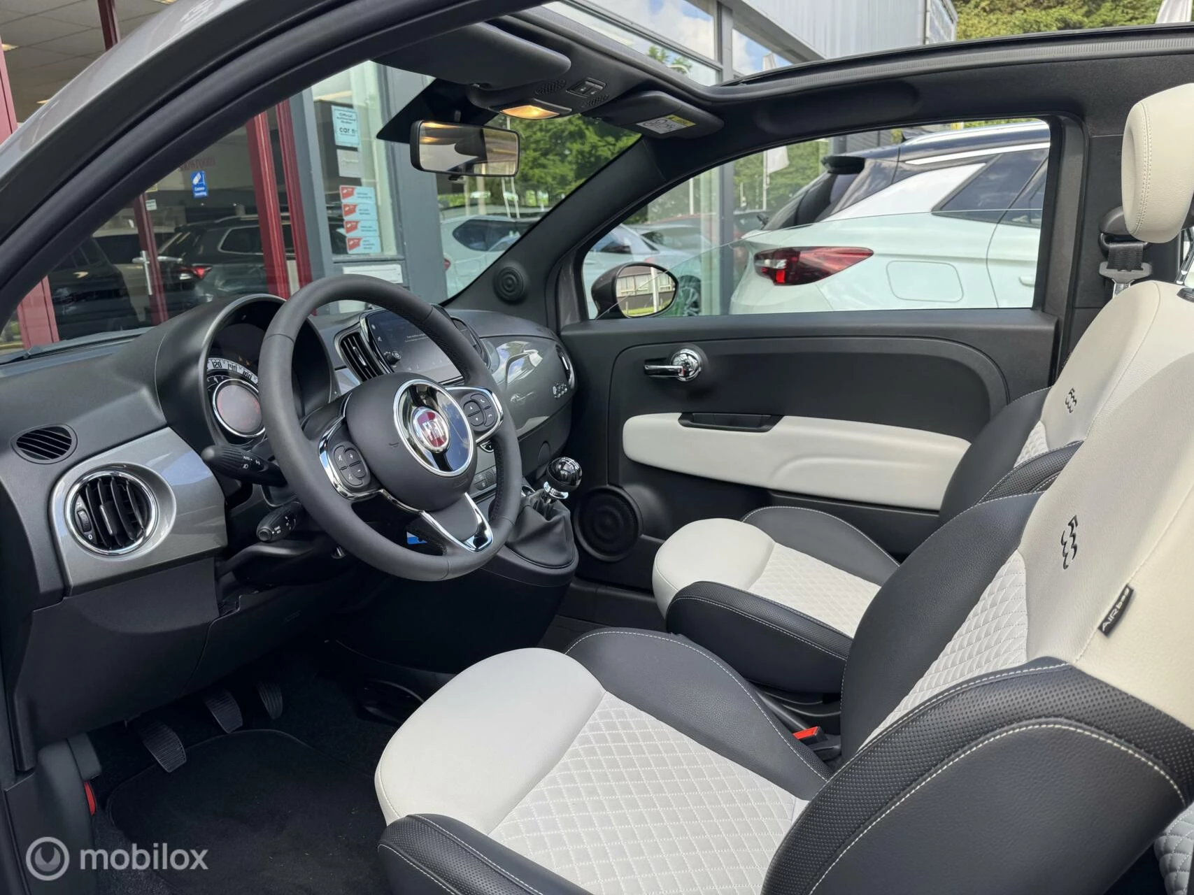 Hoofdafbeelding Fiat 500C