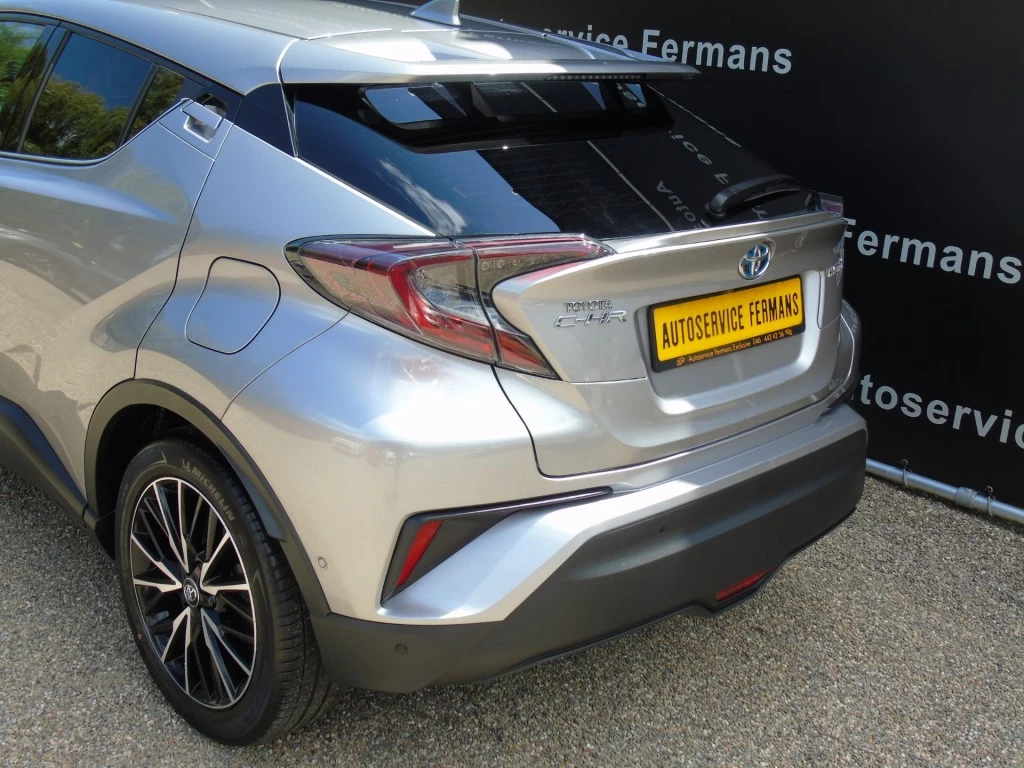 Hoofdafbeelding Toyota C-HR
