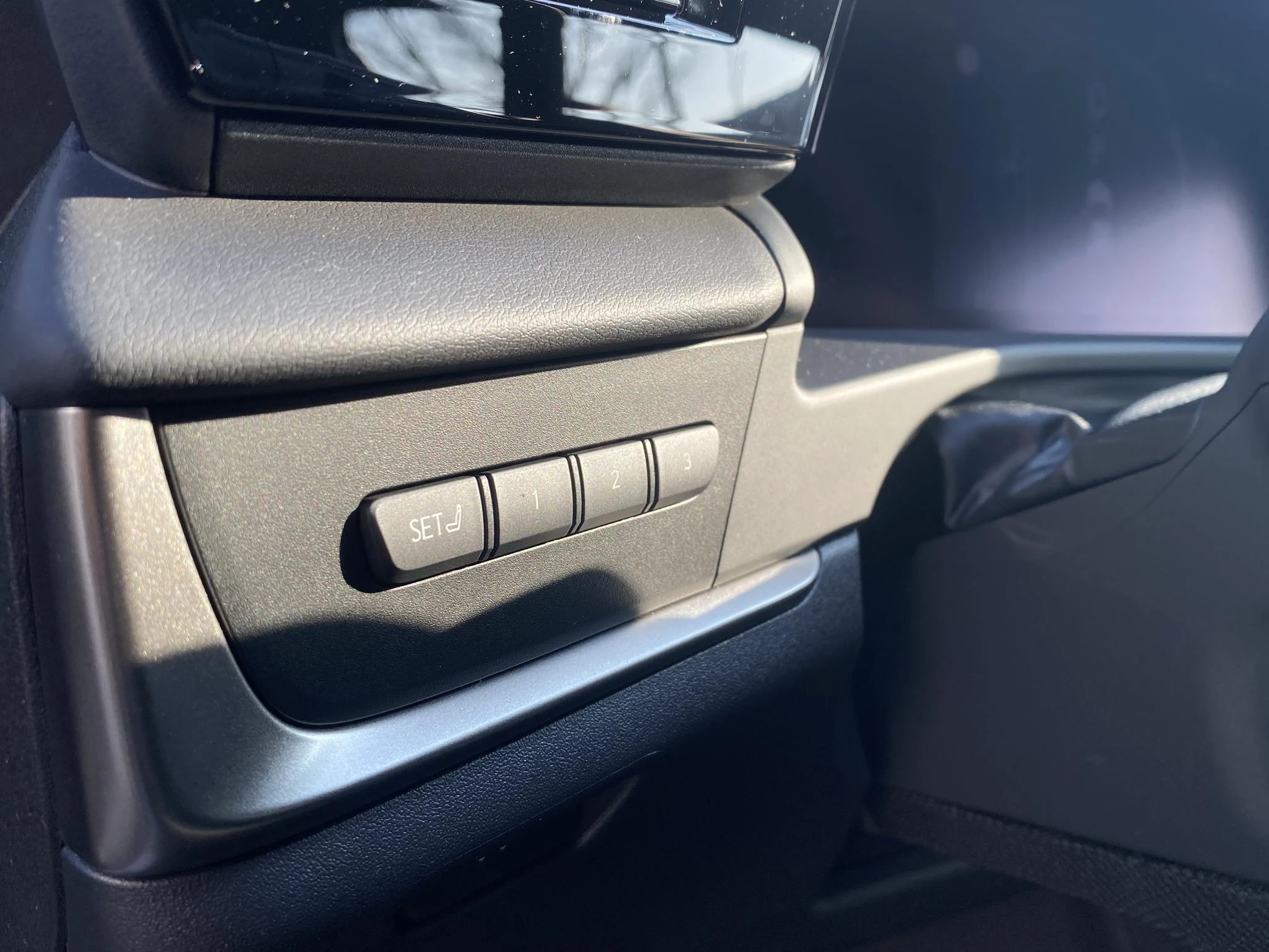 Hoofdafbeelding Lexus RZ