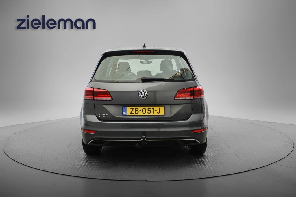 Hoofdafbeelding Volkswagen Golf Sportsvan