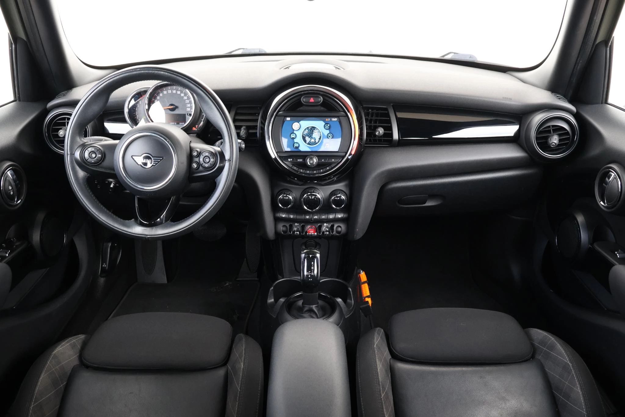 Hoofdafbeelding MINI 5-deurs