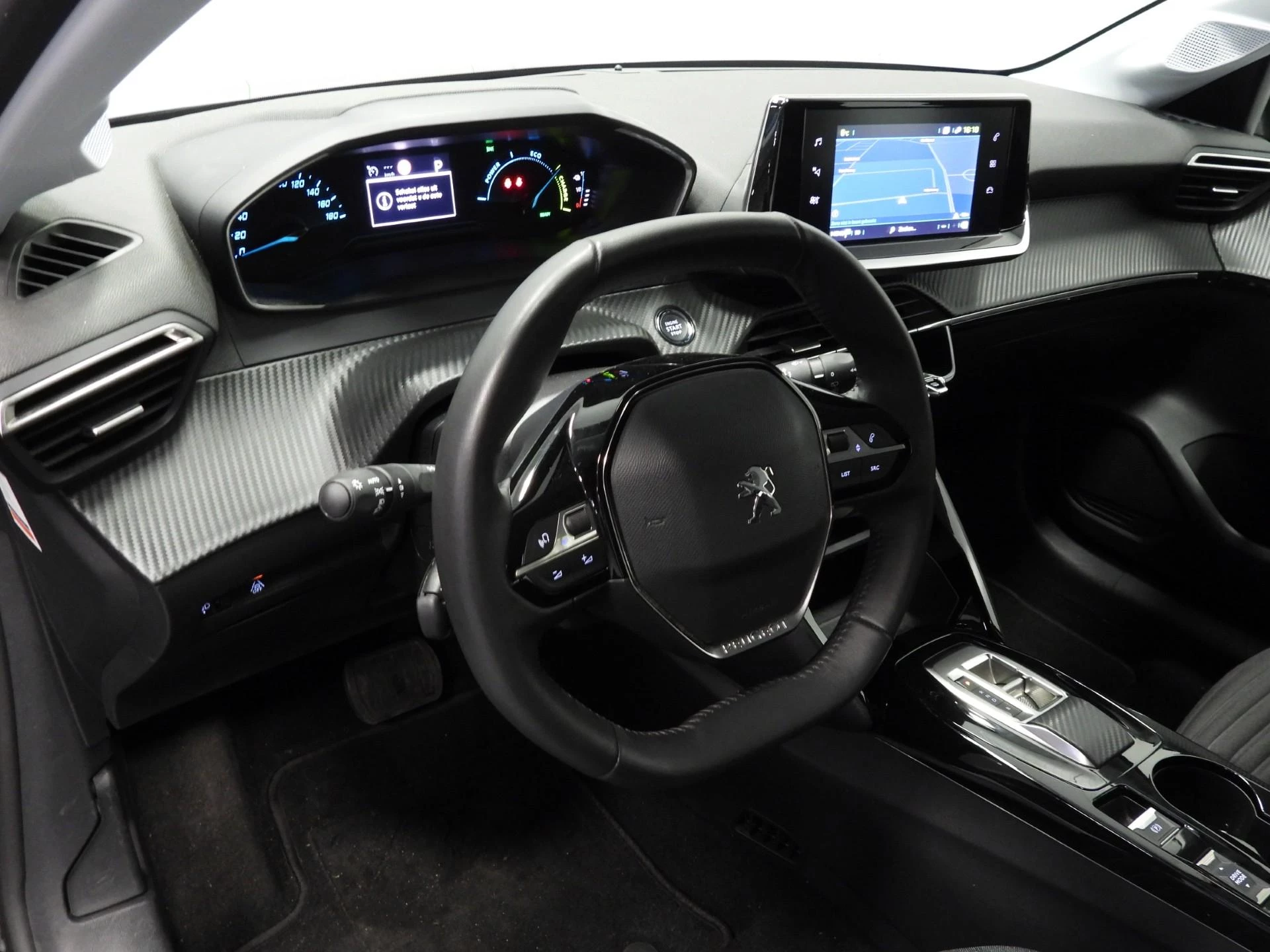 Hoofdafbeelding Peugeot e-208