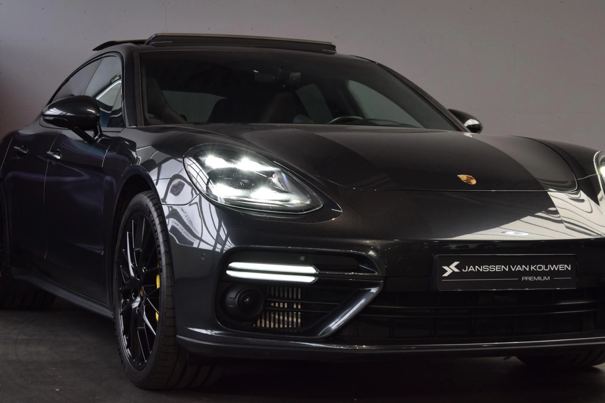 Hoofdafbeelding Porsche Panamera