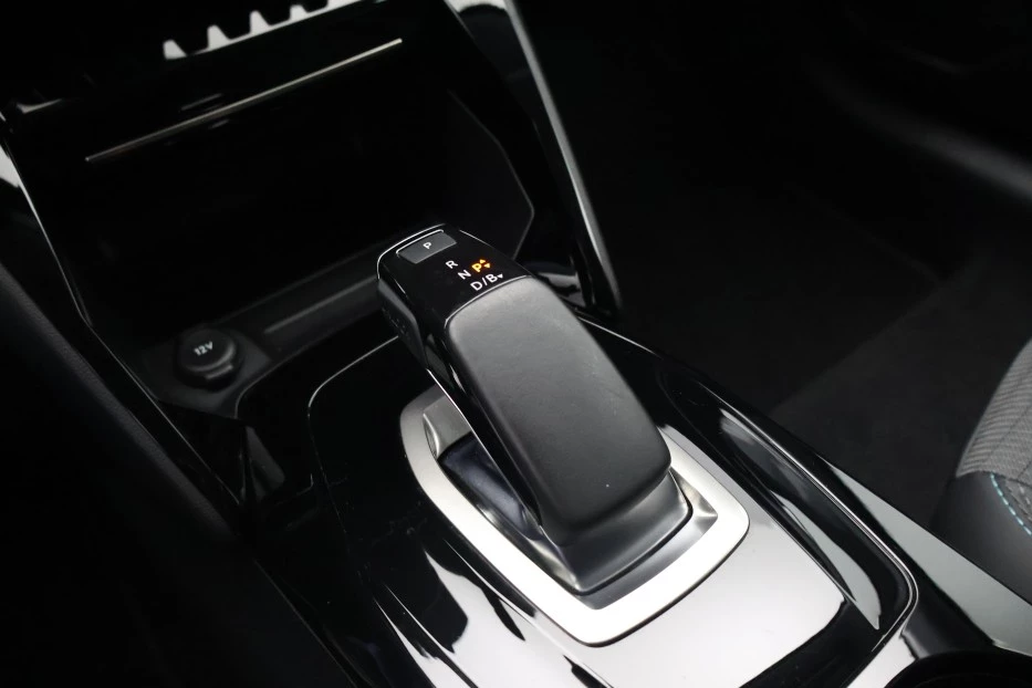 Hoofdafbeelding Peugeot e-208