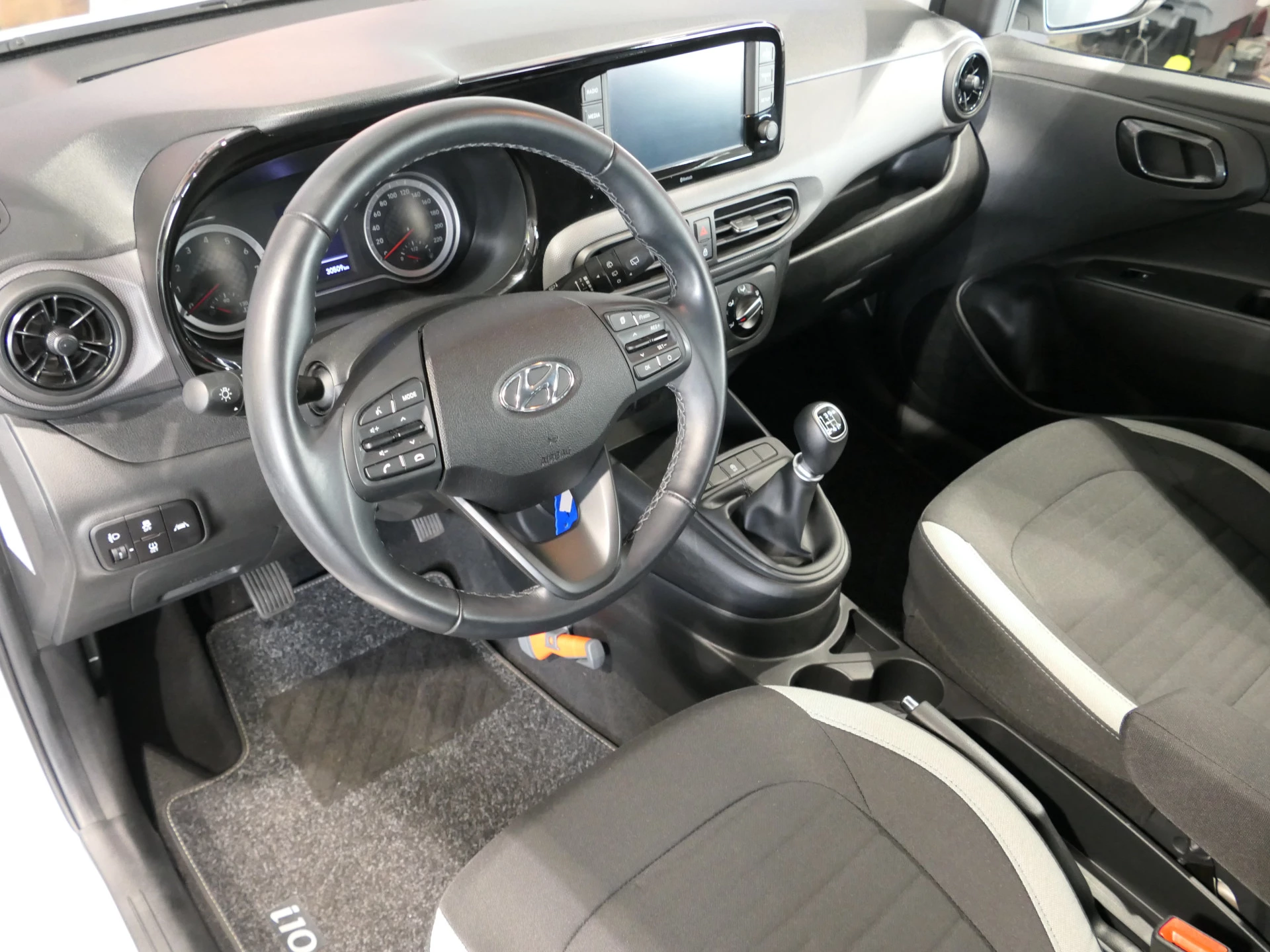 Hoofdafbeelding Hyundai i10