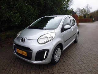 Hoofdafbeelding Citroën C1 Citroën C1 1.0 12v Collection ELEKTRA PAKKET TOERENTELLER PDC AIRCO