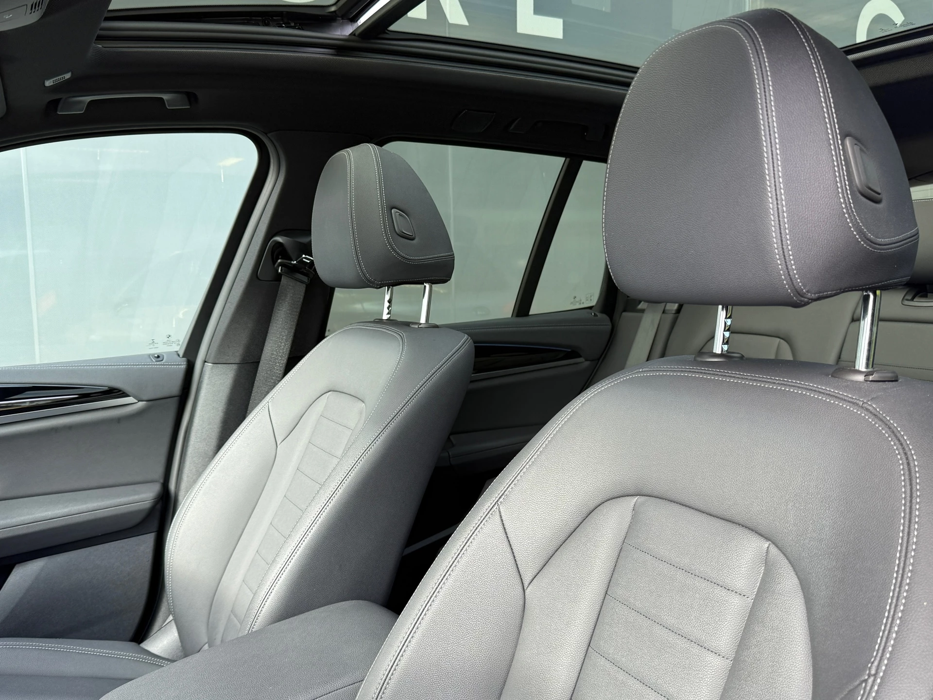 Hoofdafbeelding BMW iX3