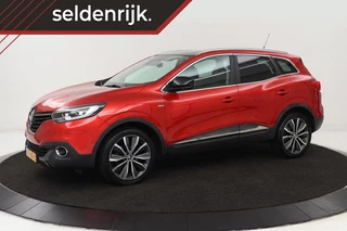 Renault Kadjar 1.2 TCe Bose | Panoramadak | Trekhaak | Camera |  Park Assist | Climate control | Keyless | Cruise control | Half leder | Dodehoek detectie