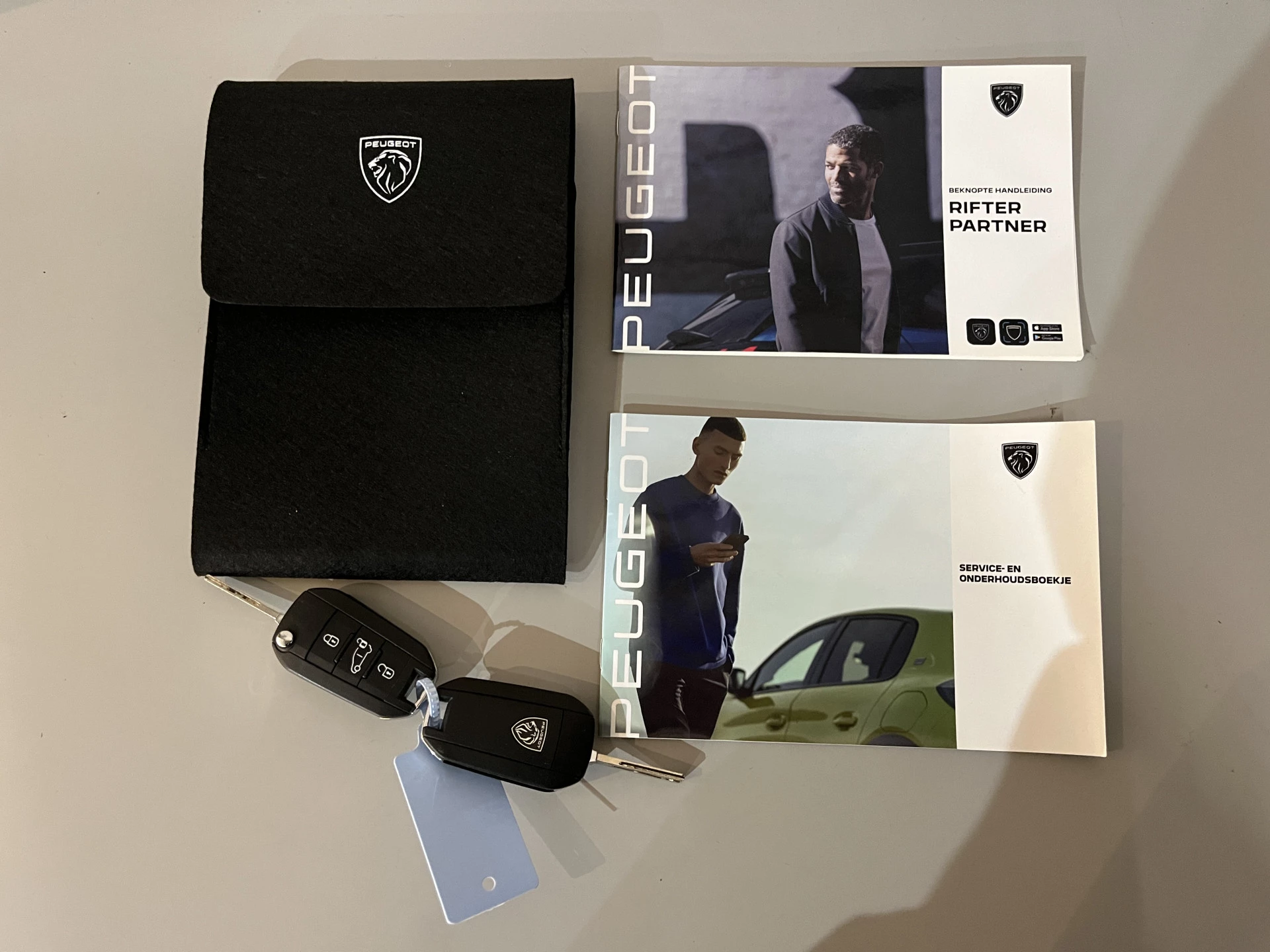 Hoofdafbeelding Peugeot Partner