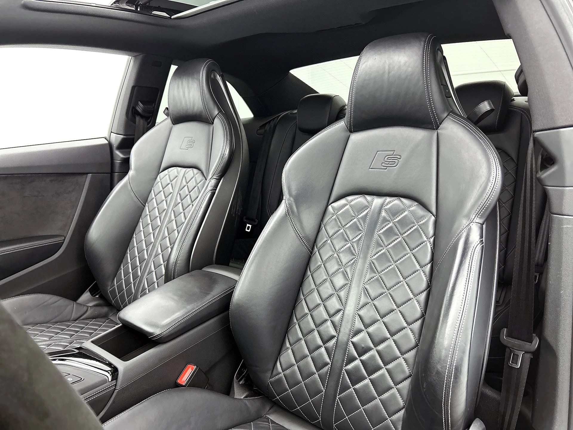 Hoofdafbeelding Audi S5