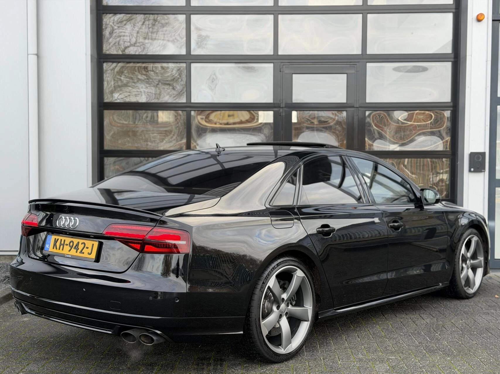 Hoofdafbeelding Audi S8