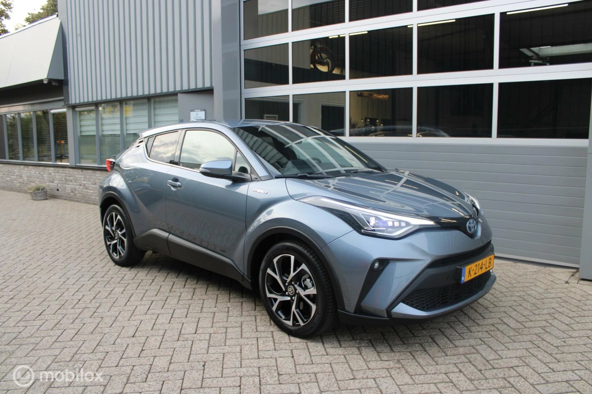 Hoofdafbeelding Toyota C-HR