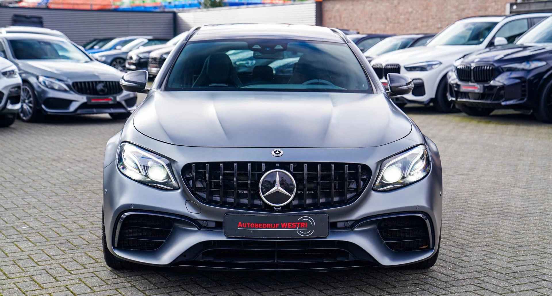 Hoofdafbeelding Mercedes-Benz E-Klasse