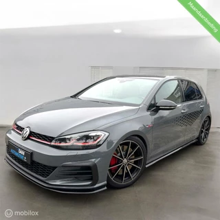 Volkswagen Golf GTI TCR |Panno |DCC|Navi|Akra|