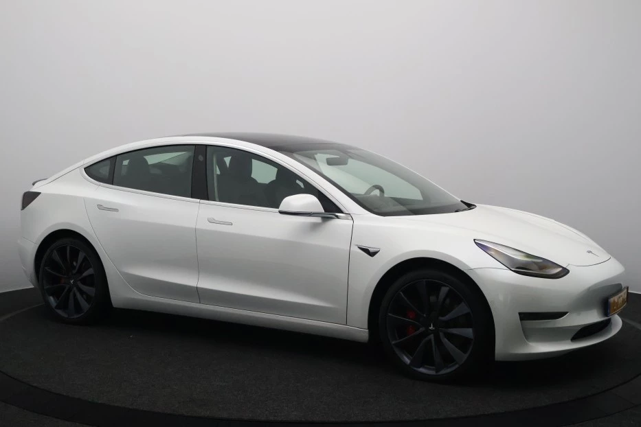 Hoofdafbeelding Tesla Model 3