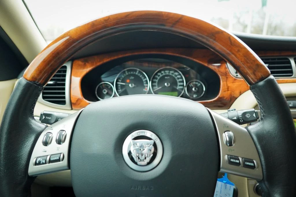 Hoofdafbeelding Jaguar X-Type