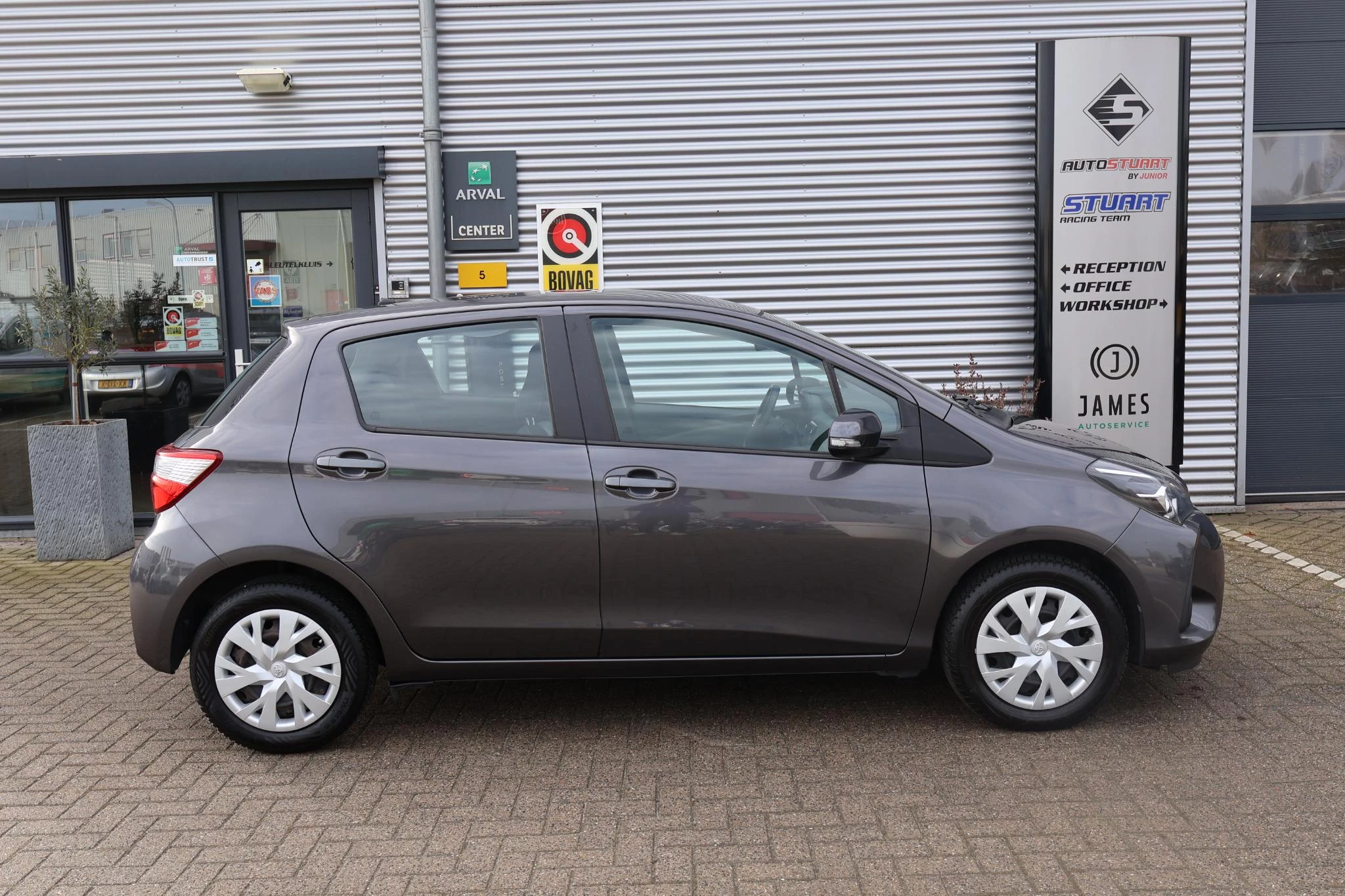 Hoofdafbeelding Toyota Yaris