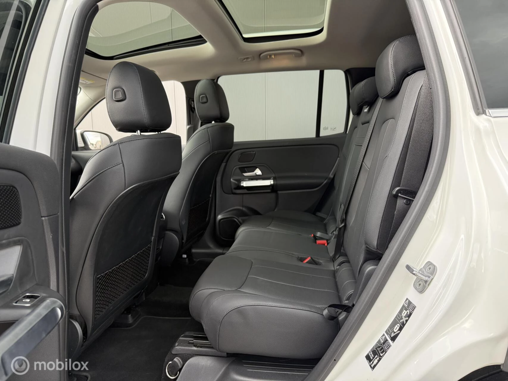 Hoofdafbeelding Mercedes-Benz EQB