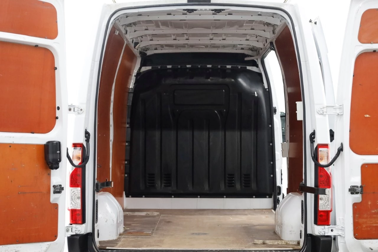 Hoofdafbeelding Opel Movano