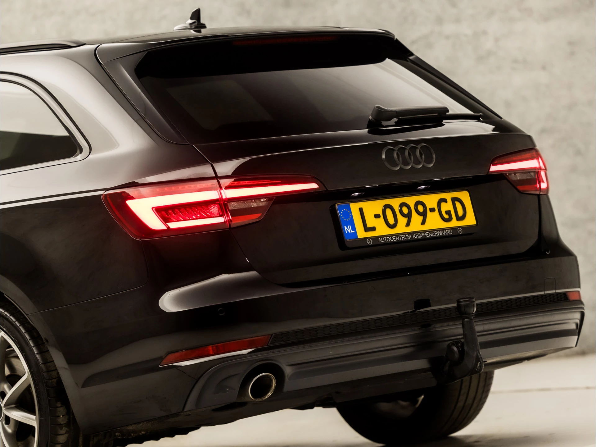 Hoofdafbeelding Audi A4