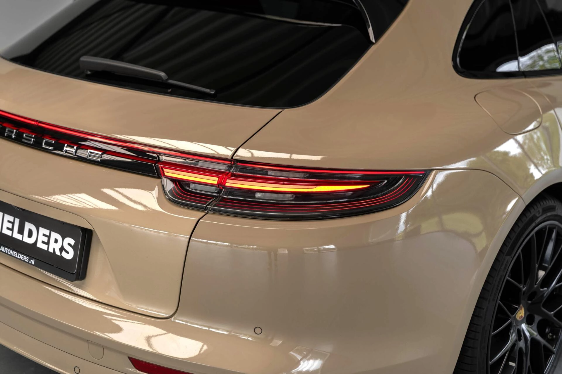 Hoofdafbeelding Porsche Panamera