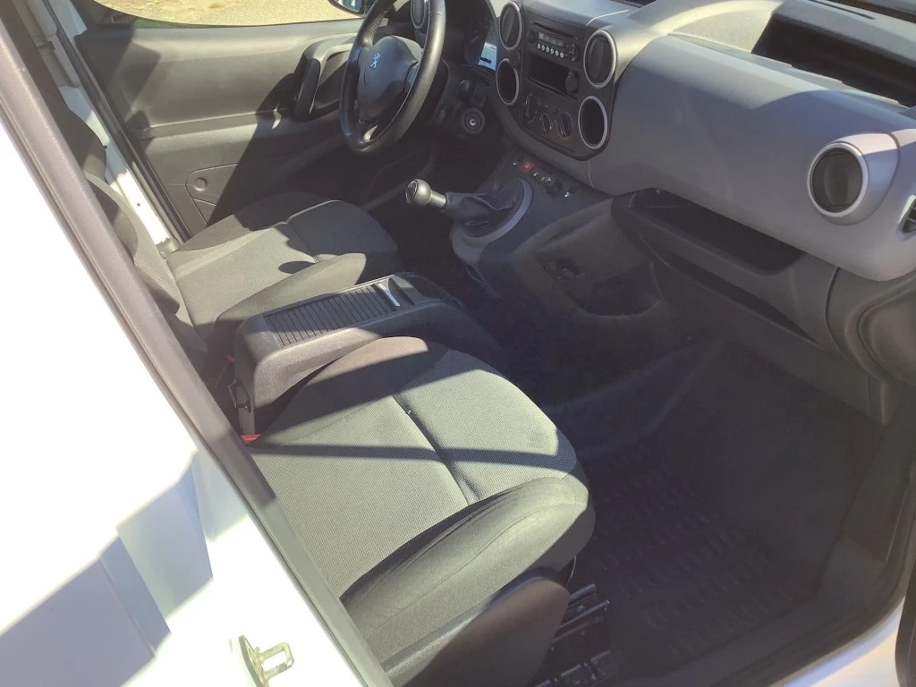 Hoofdafbeelding Peugeot Partner