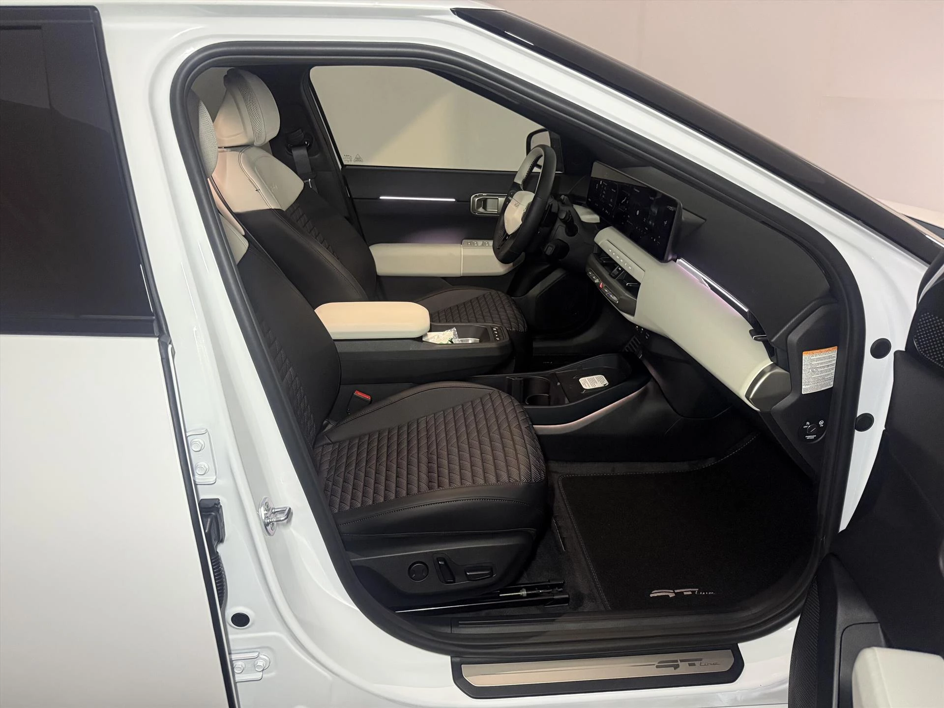 Hoofdafbeelding Kia EV4