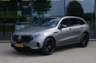 Hoofdafbeelding Mercedes-Benz EQC Mercedes-Benz EQC 400 4MATIC 408 PK Premium Plus 80 kWh, Panorama Dak, Burmester, 21 inch, LED