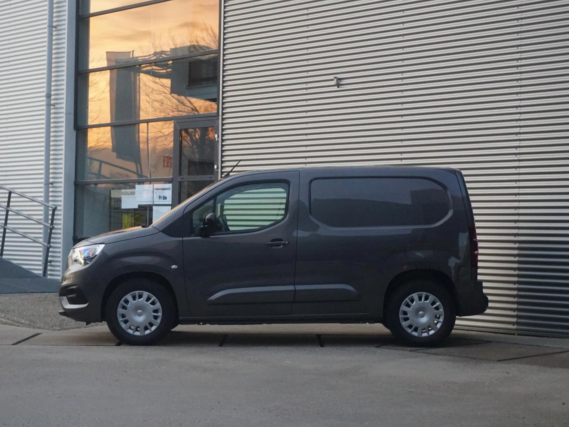 Hoofdafbeelding Opel Combo-e